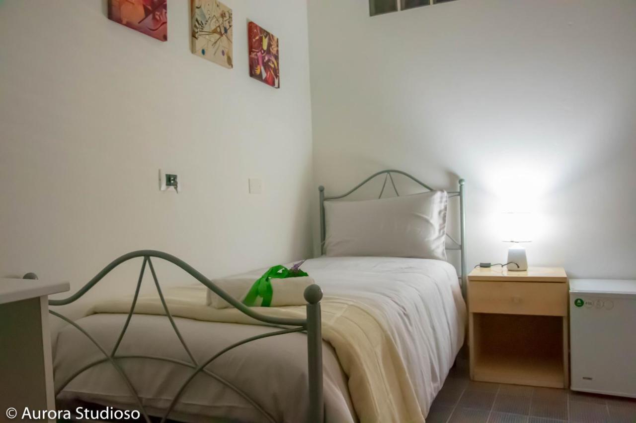 B&B L'Incanto Degli Artisti กัลตาจีโรเน ภายนอก รูปภาพ