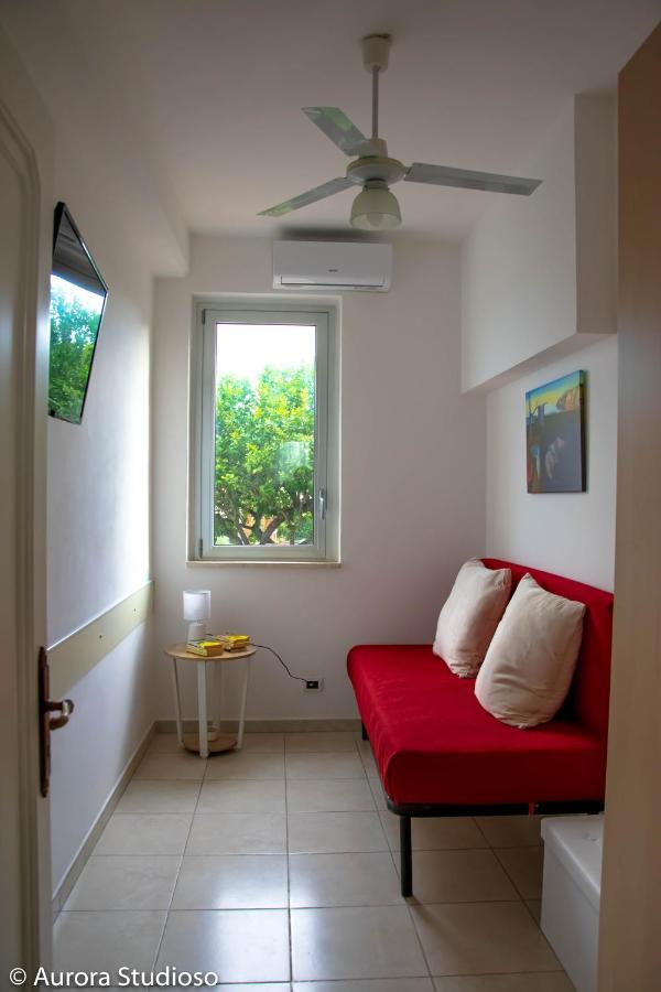 B&B L'Incanto Degli Artisti กัลตาจีโรเน ภายนอก รูปภาพ