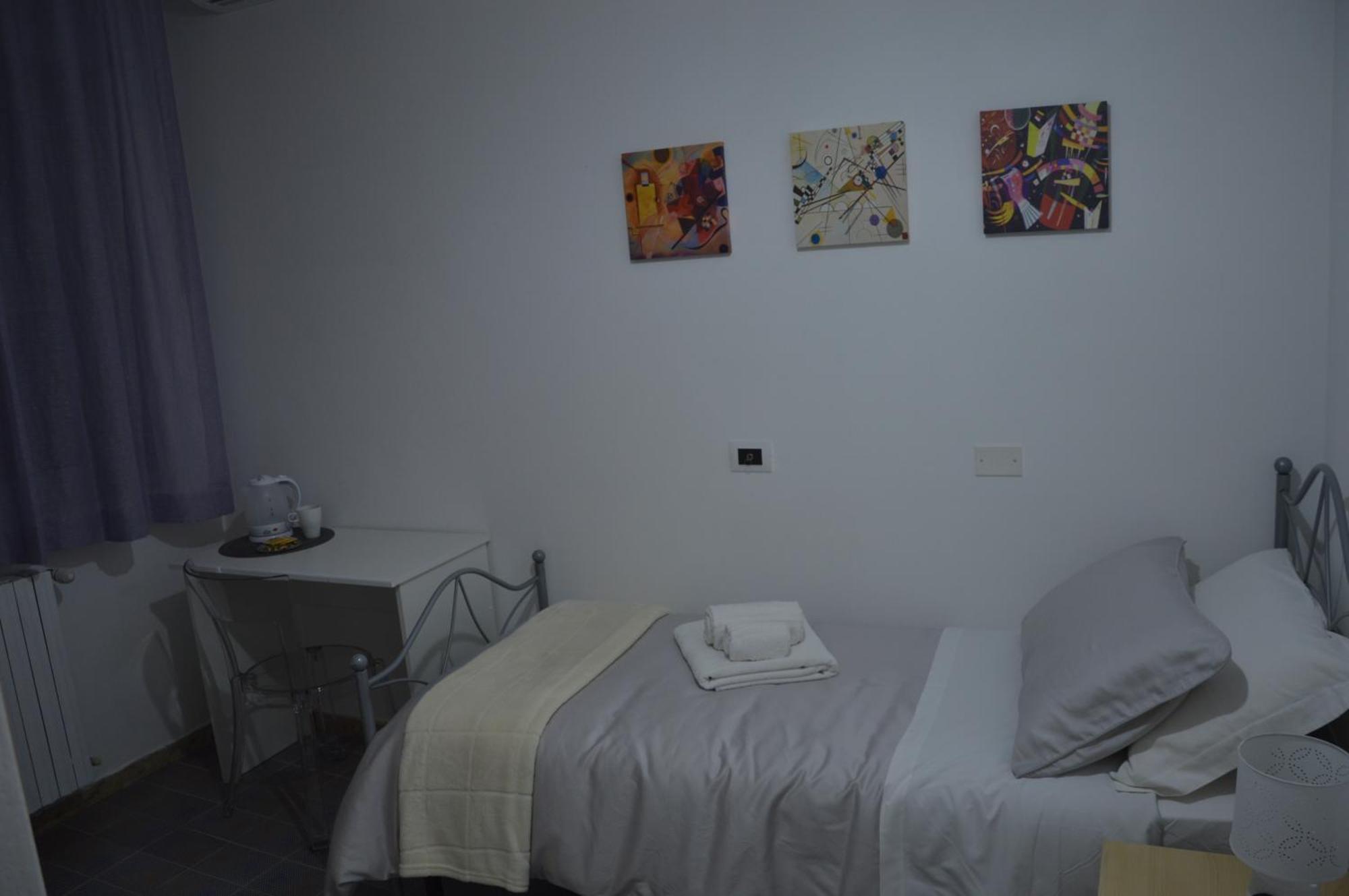 B&B L'Incanto Degli Artisti กัลตาจีโรเน ภายนอก รูปภาพ
